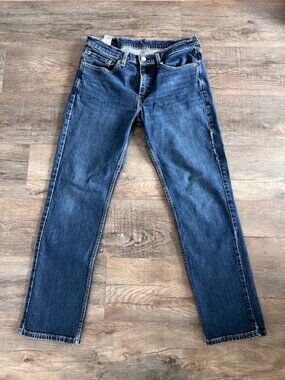 Levi’s 514 Straight Fit Jeans Men’s 33x32 Medium Wash